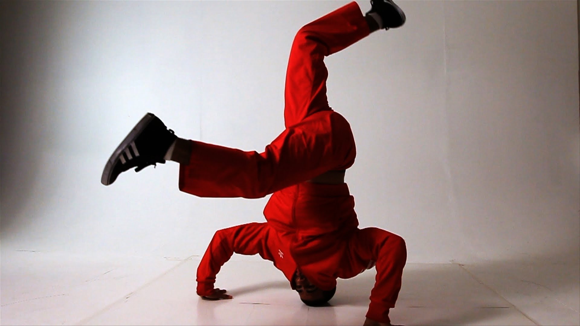 Video: Lil Win Breaks Neck In Dance Competition To Emerge Winner