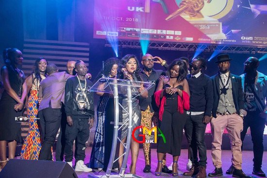 Ghana Music Awards UK: See What The Stars Wore On Stage
