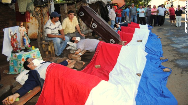 130830201143-paraguay-crucify-0830-story-top.jpg