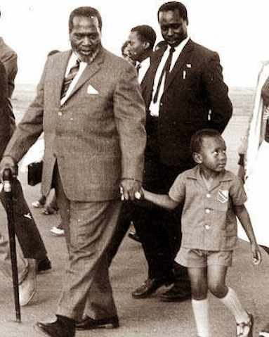 44-mzee-jomo-kenyatta-and-his-son-uhuru-kenyatta-3.jpg