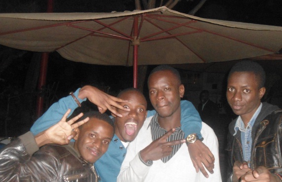 BAMBOO-SCHUKID AND TEAM GHAFLA