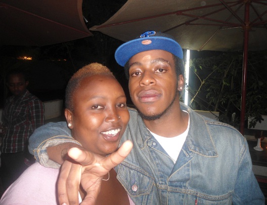 BAMBOO-TAIO WITH A FAN