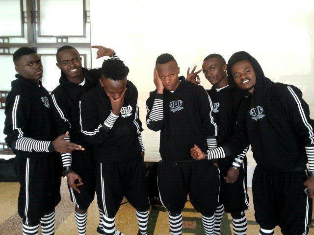 Blackblingers_1.jpeg