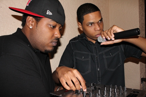 Champion squad DJs