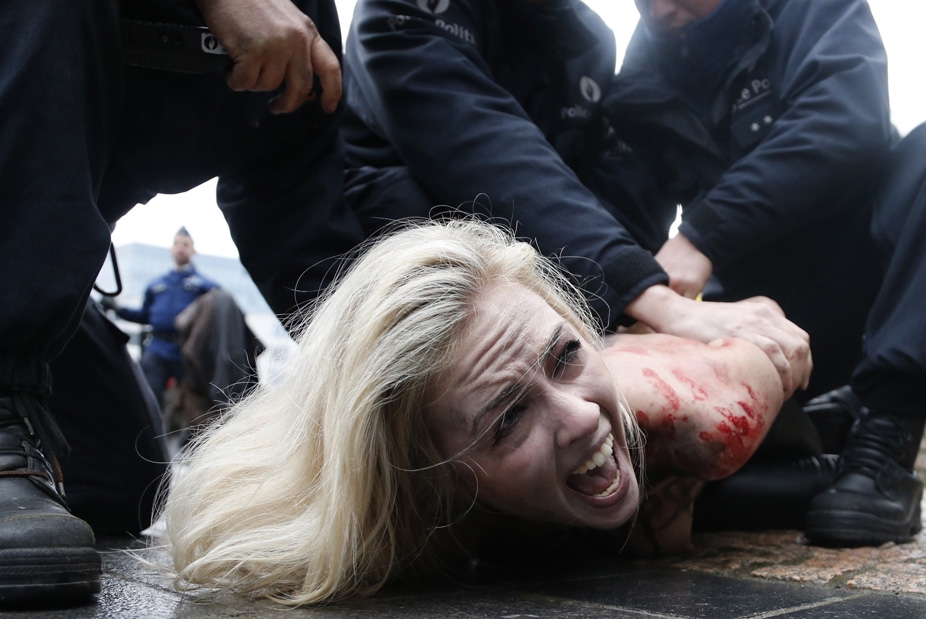 Femen-arrested.jpg