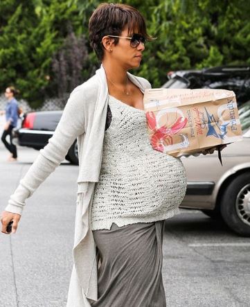 Halle_Berry.JPG