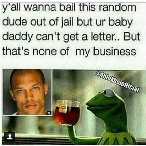 Kermit-Aintnoneofmybusiness-memes-1-600x600.jpg