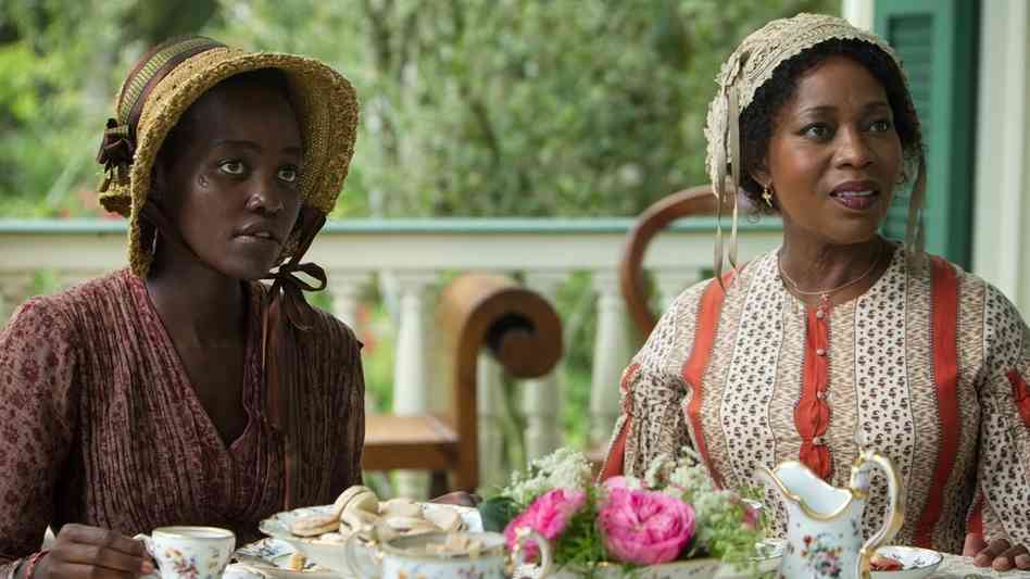Lupita_in_12_Years_A_Slave.jpg