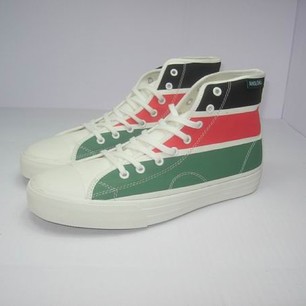 SNEAKER.jpg