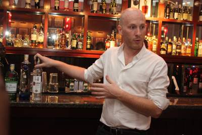Tim_Judge_demostrating_his_skills_to_the_guests.jpg