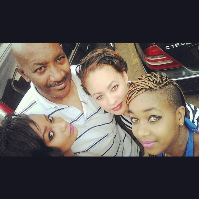 VANESSA_CHETTLE_AND_FAMILY.jpg