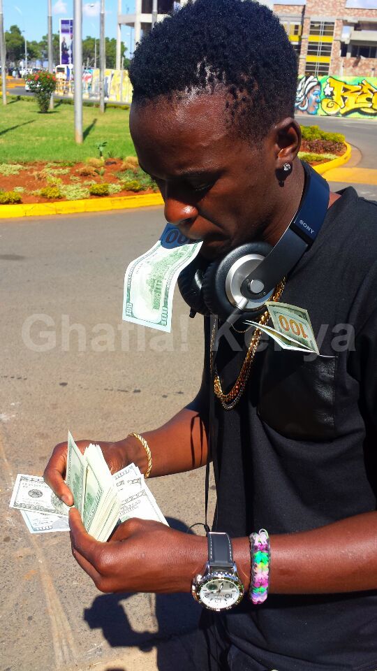Willy_Paul_cash.jpg