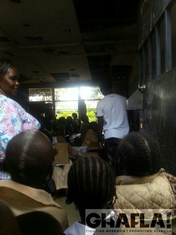 Willy_Paul_charity_2.jpg