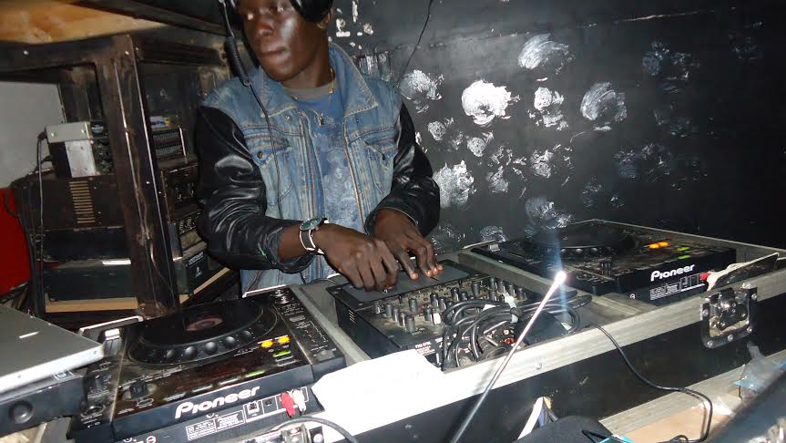 club_sylk_4.jpg