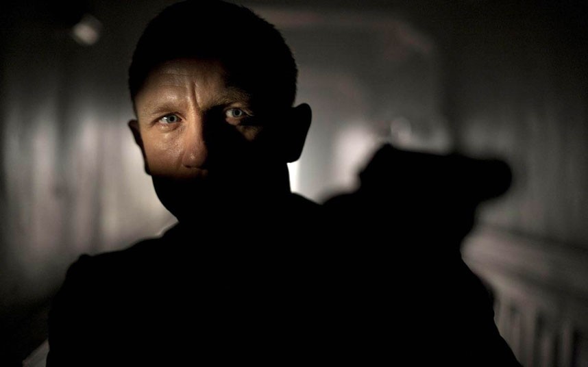 daniel-craig-dark