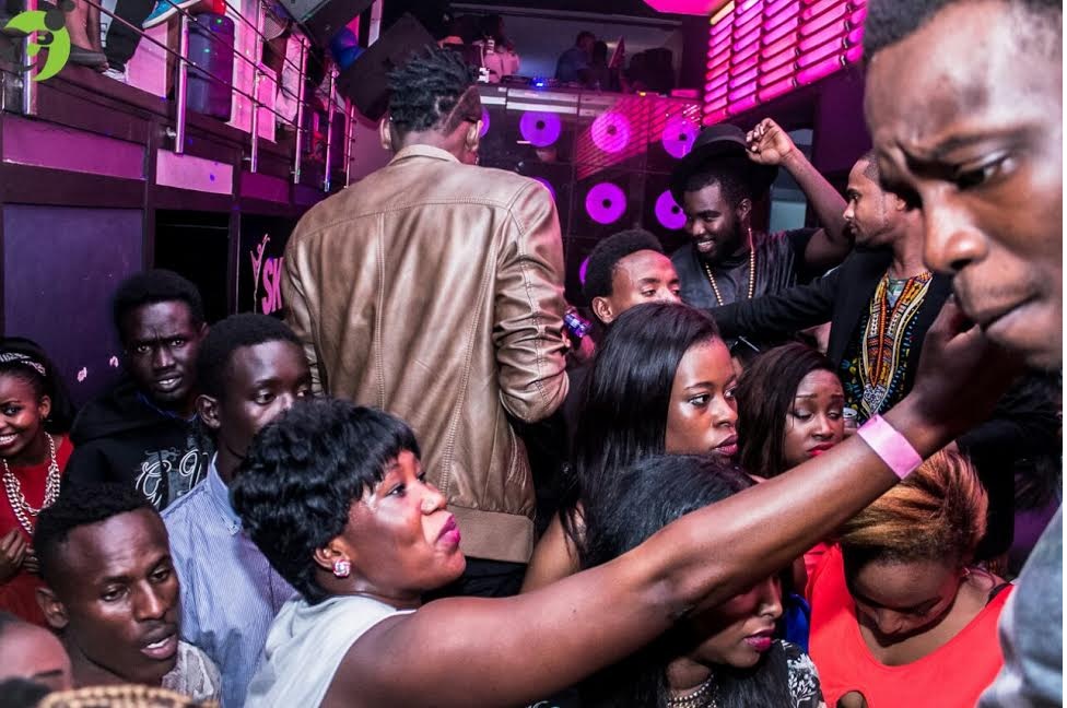 davido_skyluxx_3.jpg
