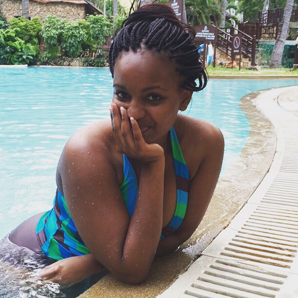 grace_swim_2.jpg