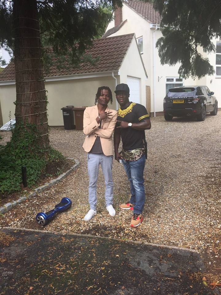juliani_pose.jpg