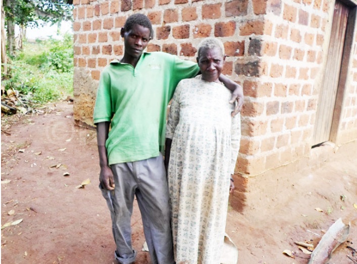 nakanda_and_man.jpg
