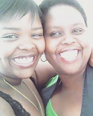 phoene_and_linda.jpg