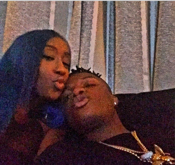 wizkid_and_Vic-1.gif