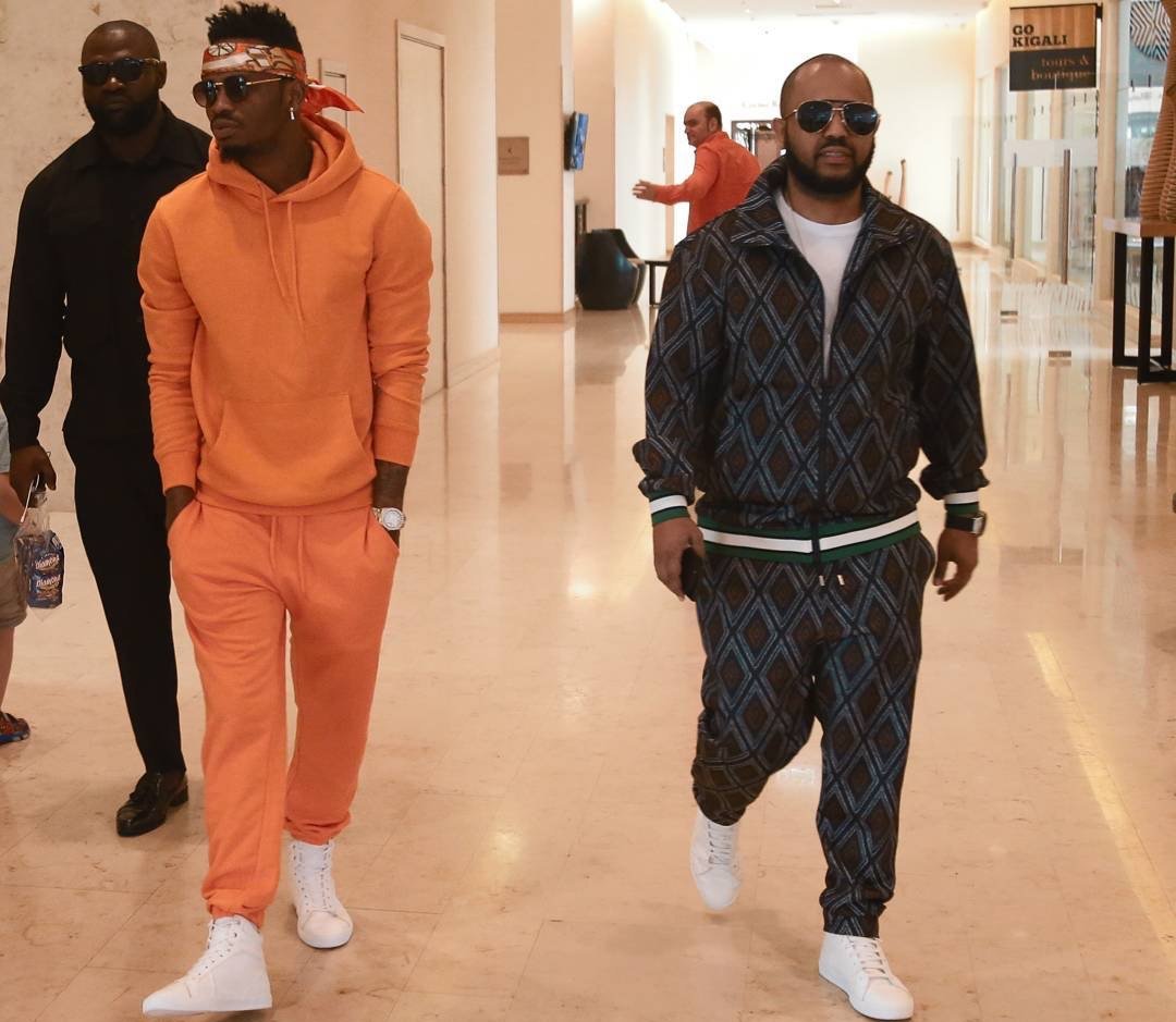 “Huko anakoelekea Diamond Platnumz kuna shimo” Singer warned after Clouds Media house bans playing his music