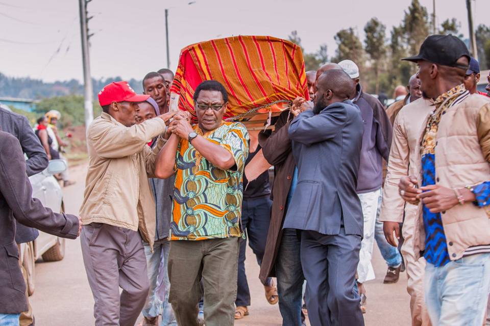 Grandpa Record’s boss loses close family member, posts sad photos on social media