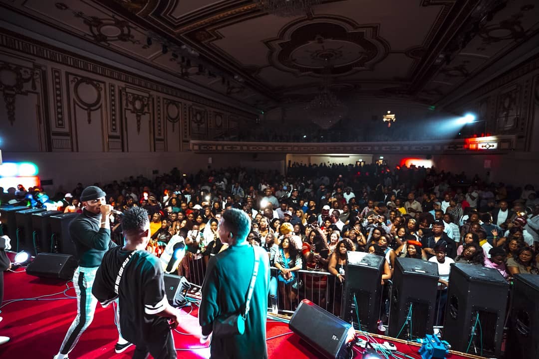 Diamond performing in the UK