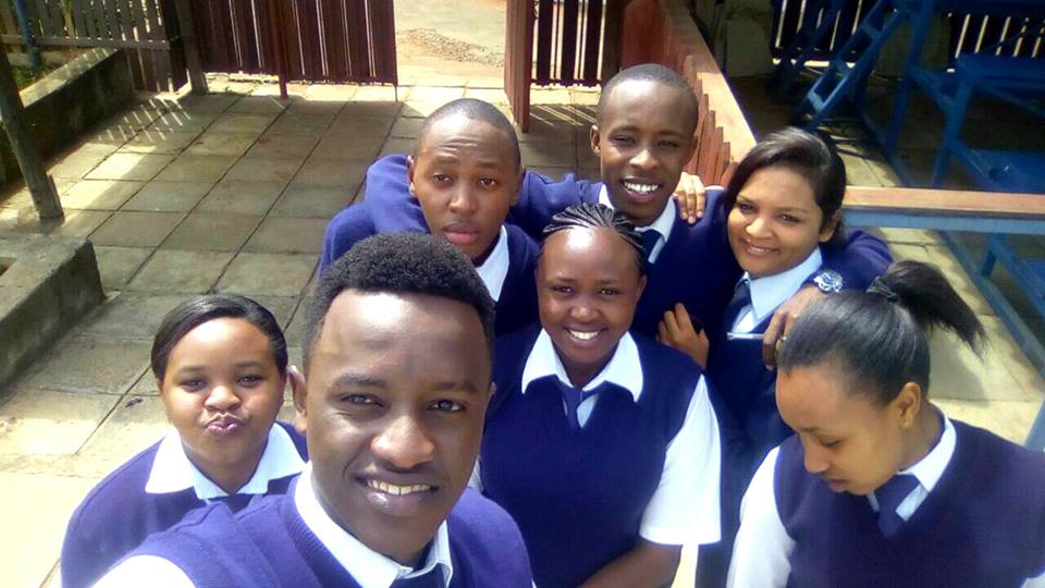 Tahidi High cast