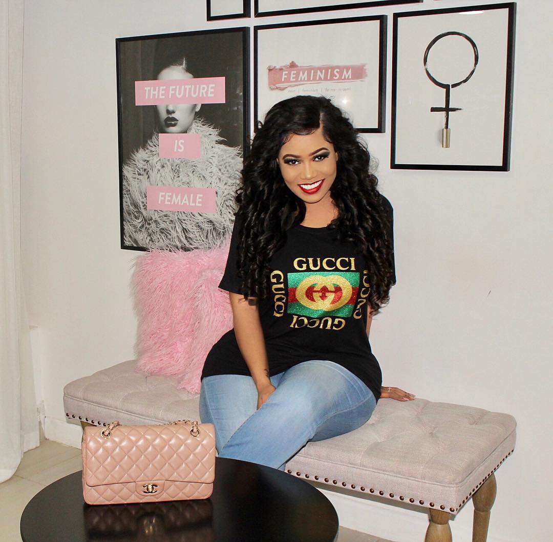 Vera Sidika shows off her t-shirt