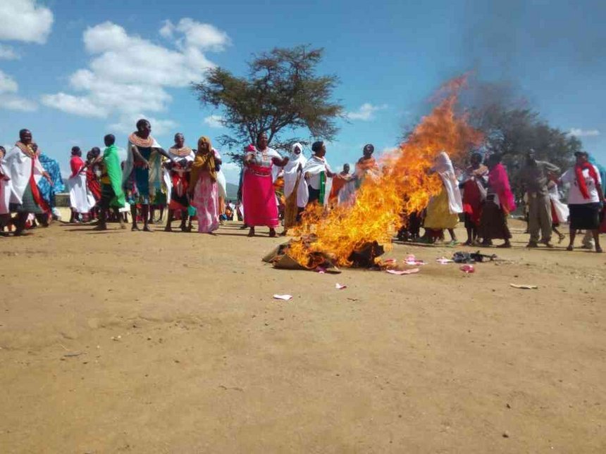 Wanavuta Bhangi kupindukia! Samburu residents protest over violent children smoking weed and terrorizing them 