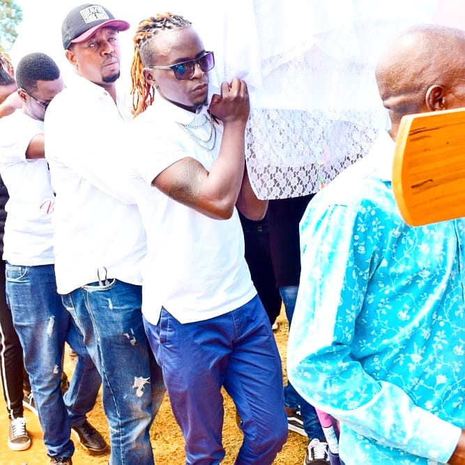 Willy Paul during the burial of his dancer Valary Aura Murunga