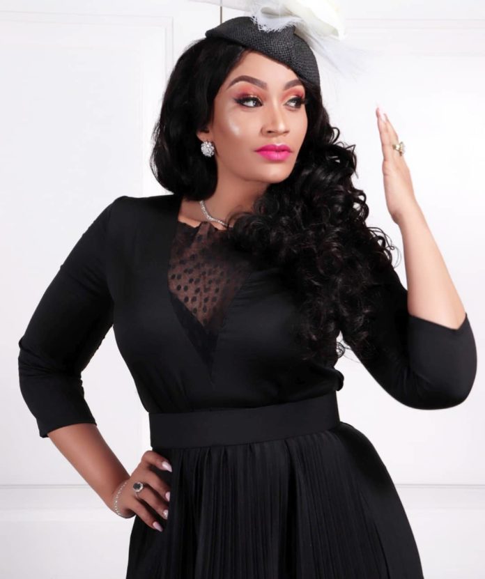 From Uganda´s Ambassador for Tourism Zari Hassan is now crowned as the Tourism Ambassador of the Year