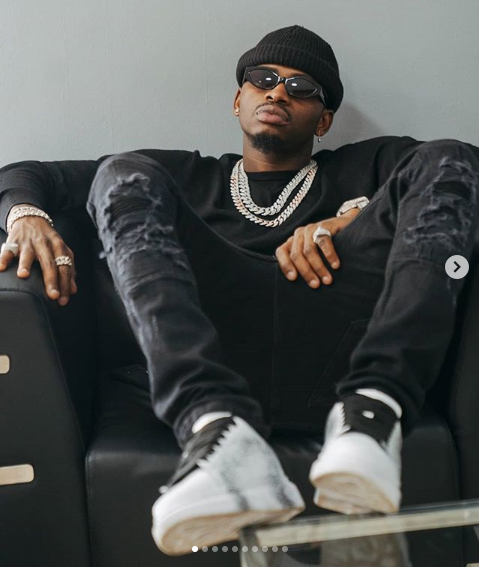 Failed Attempt! Diamond admits defeat in much hyped Mt Kilimanjaro hike challenge [videos]