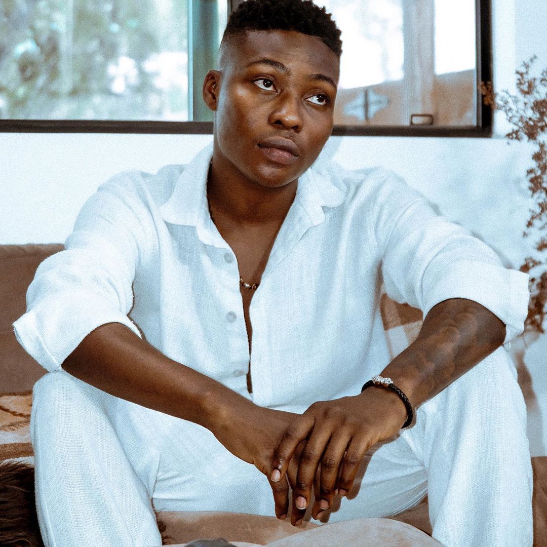 Reekado Banks 'Put In Pressure' is all about a dance party