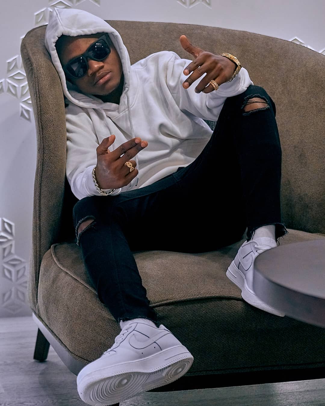 Mbosso treats us to a new tune ‘ATE’