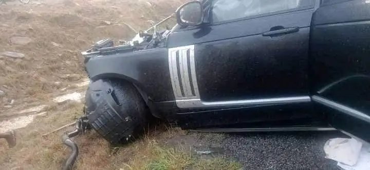 Brand New Range Rover Totaled in Fatal Accident During Delivery to Customer