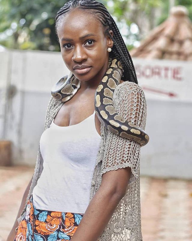 BBNaija’s Anto Carries Python Round her Neck in New Photos