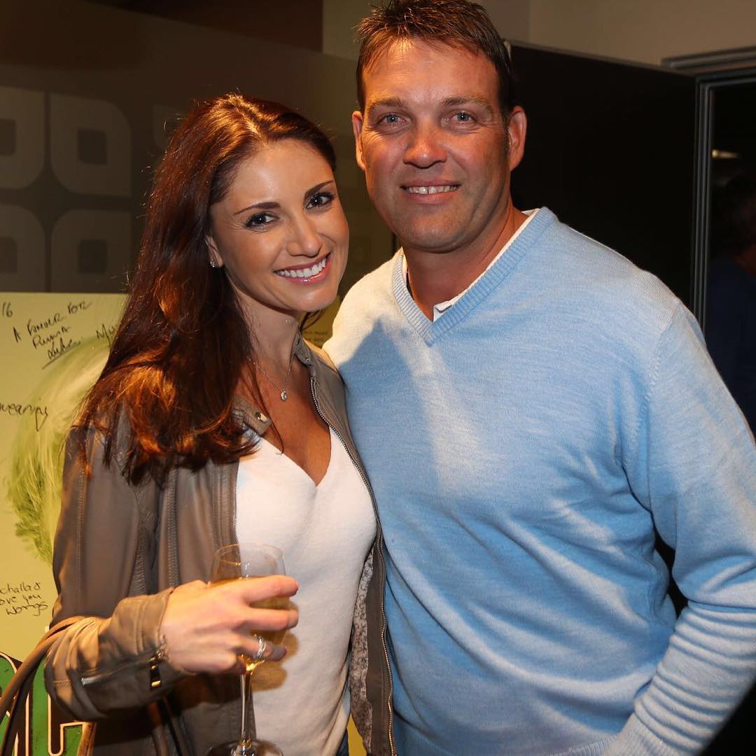 Jacques Kallis is engaged to Long term GF  Charlene