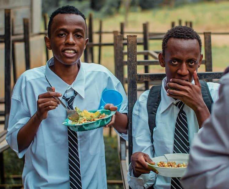 High School Chronicles: I Was Branded an ‘Intellectual Outcast’!