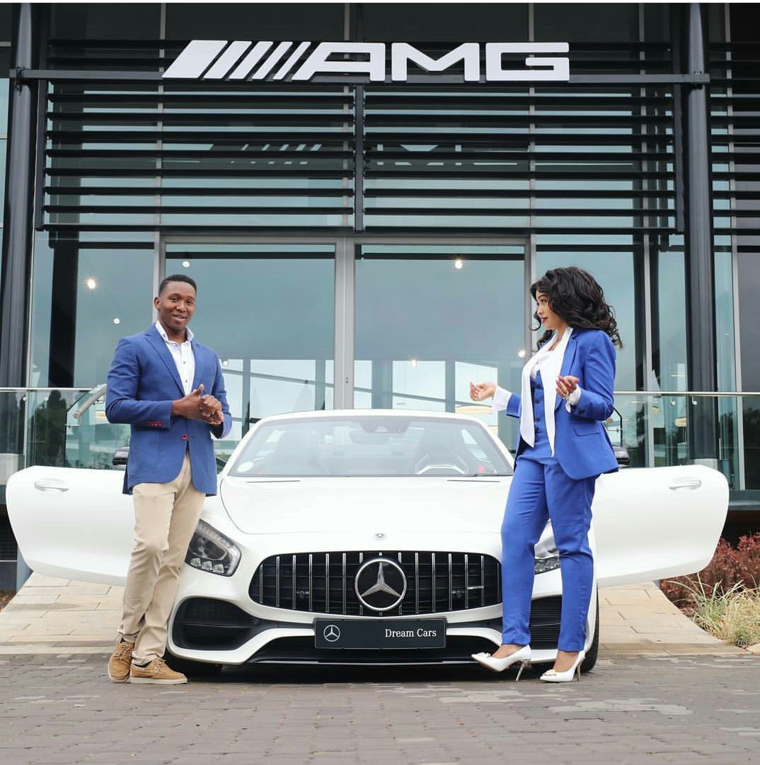 Zari Apata Dili Zito na Mercedes Benz