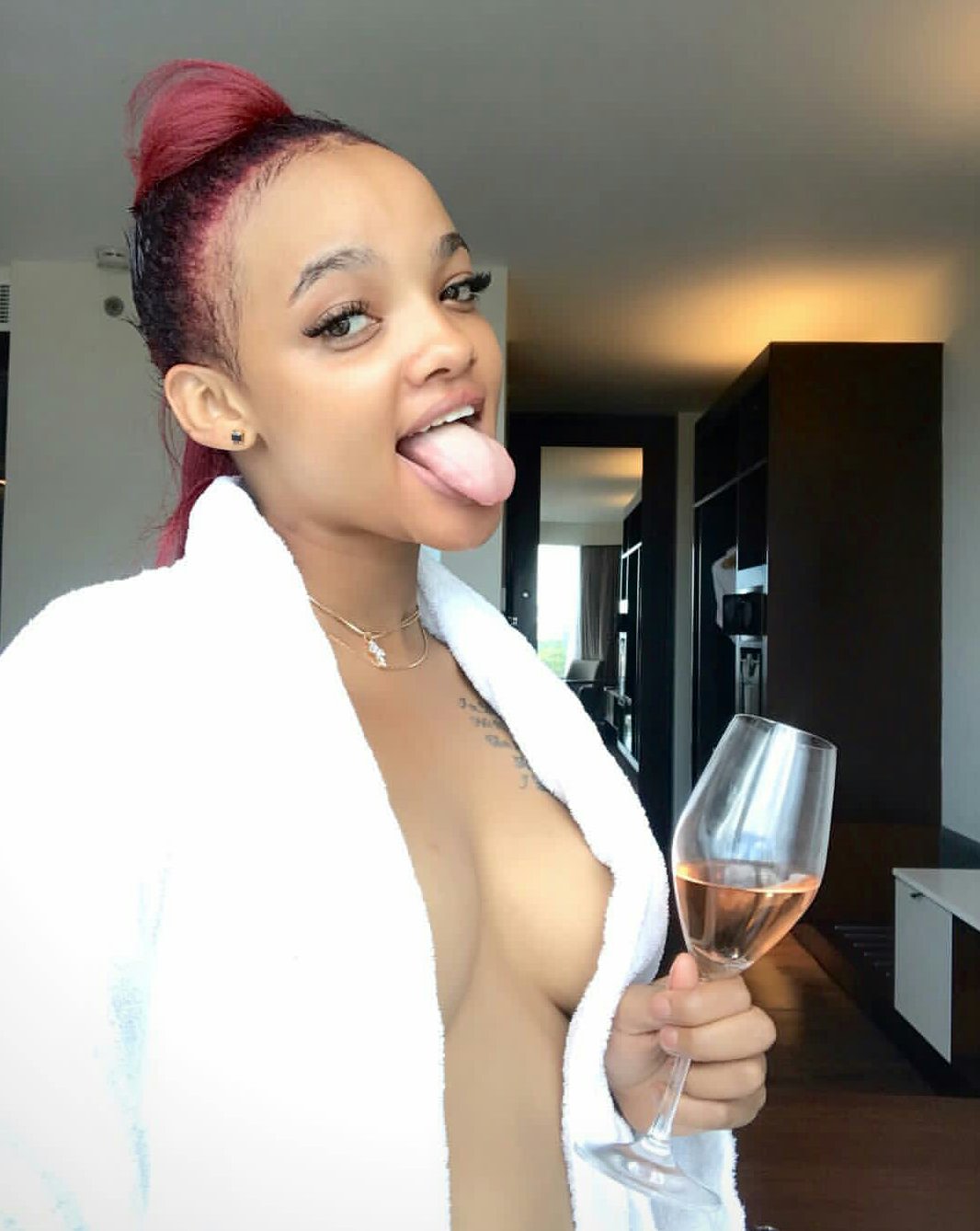 Tunda Amefunguka Kuhusu Skendo Ya Kutoa Mimba na Uhusiano Wake na Diamond