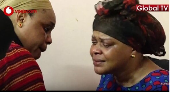 Johari Afiwa na Mama Yake,Wasanii Wajitokeza Kumpa Pole