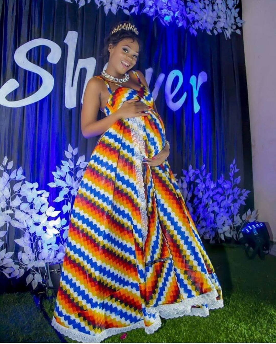 Nilipokuwa na Mimba Nilikuwa Mdogo, Ukinichamba Nakuangalia:-Gigy Money