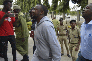 Wakili wa Sheikh Mbonde Afunguka, Babu Tale Anaweza Kukaa Mahabusu Kwa Muda Usiojulikna