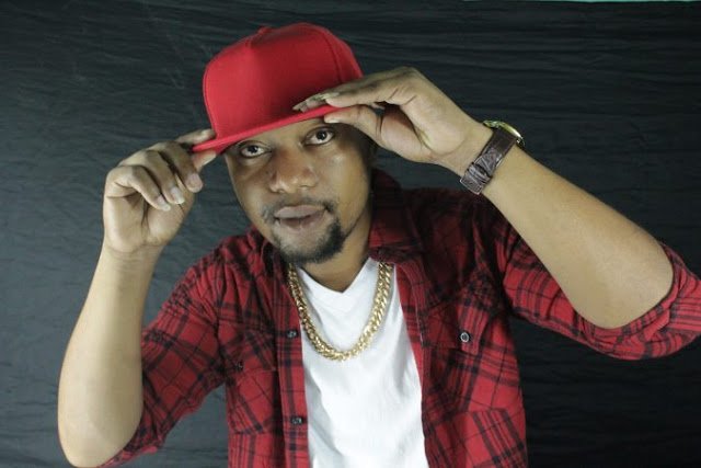 Nikki Mbishi- Watangazaji Acheni Kuuliza Maswali ya Diamond na Ali Kiba