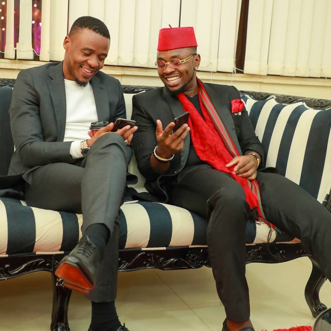 Ali Kiba Amtaja Ommy Dimpoz Kama Sababu Ya ‘Mo Faya’ Kutoingia Sokoni
