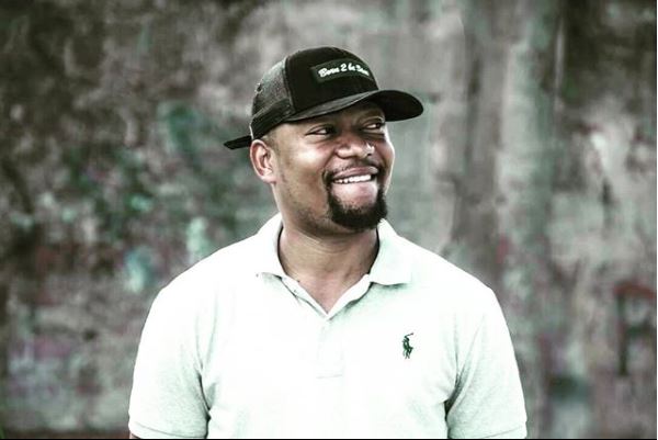 Nikki Mbishi Amjibu Dudubaya Kuwatetea Chege na Madee.