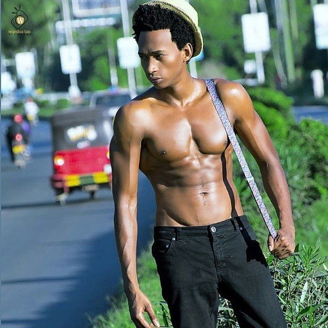 Nishatembea na Wanawake Zaidi ya Elfu Moja :-Calisah