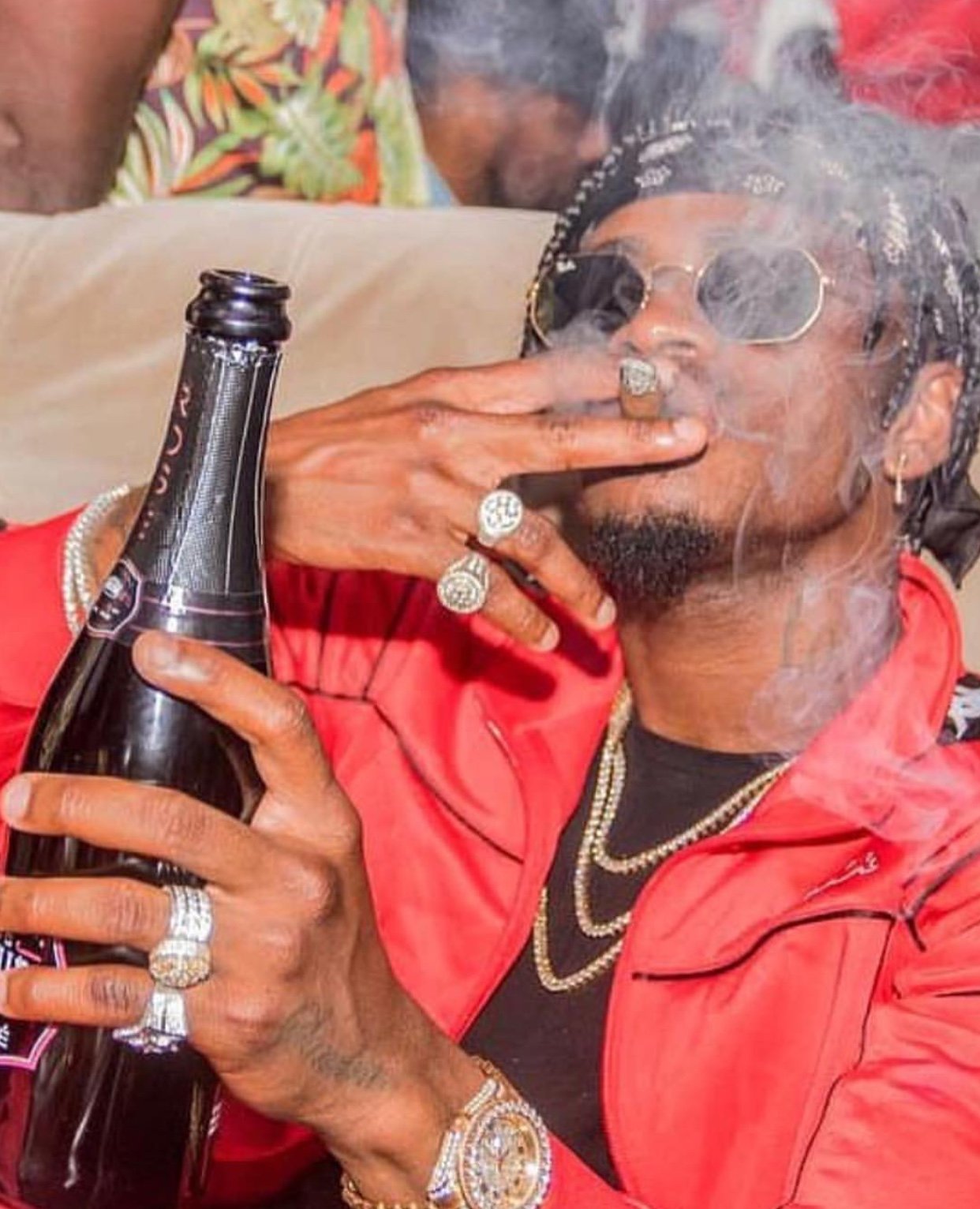 Diamond Kutumia Zaidi Ya Milioni 465 Kwa Ajili Ya Misaada Tandale